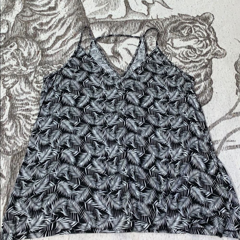 Black and white tank top